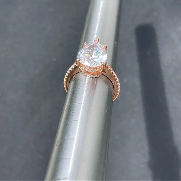 🌟🌟SOLD ITALO JEWELRY rose gold classic PEAR engagement ring brilliant stobox 6 - Picture 6 of 15